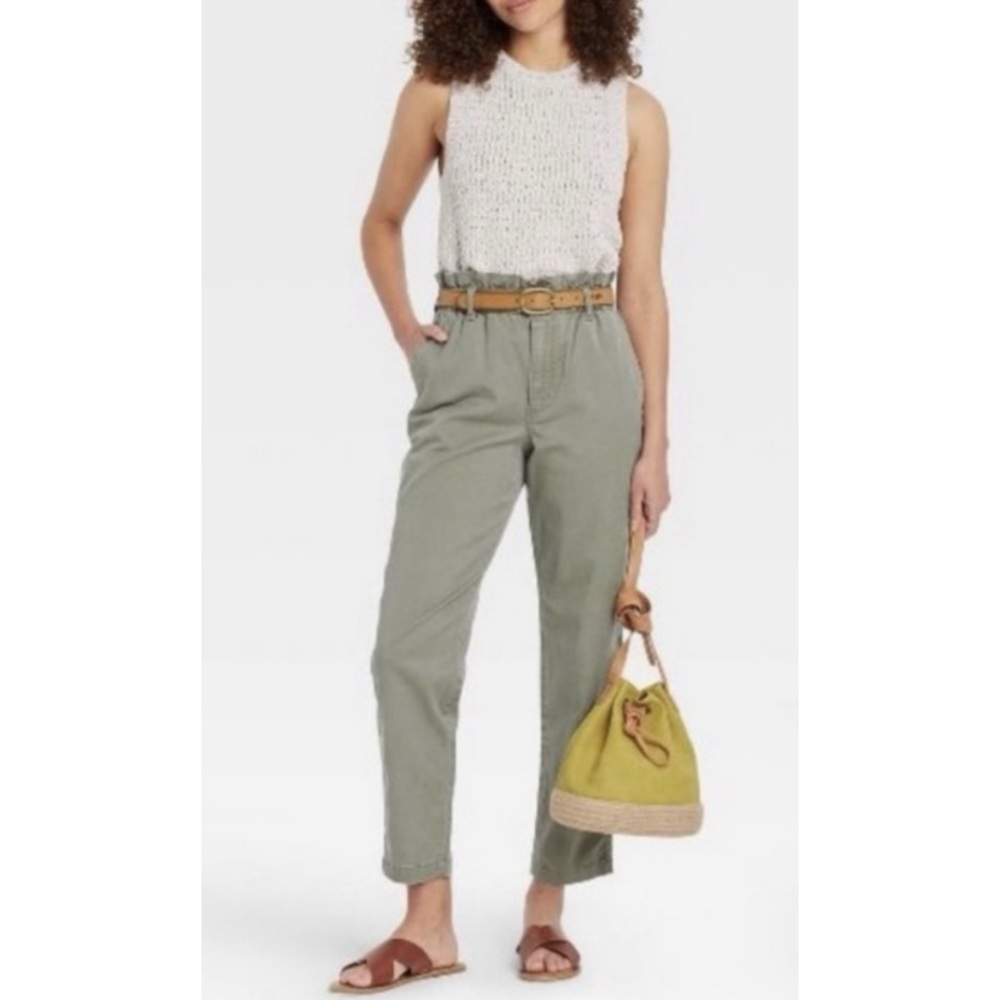 Universal Thread Olive High Rise Cargo Pants - 14 - EUC!
